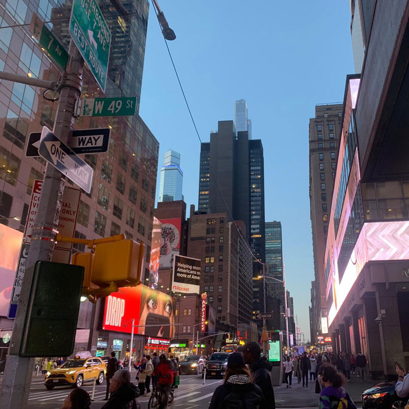 7th avenue and 4th Street, New-York